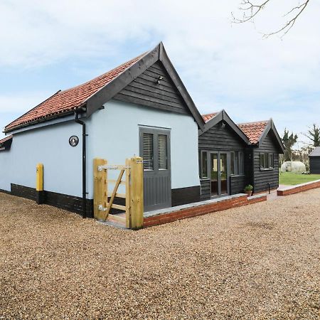 Whitehands Farm Barn Old Buckenham エクステリア 写真